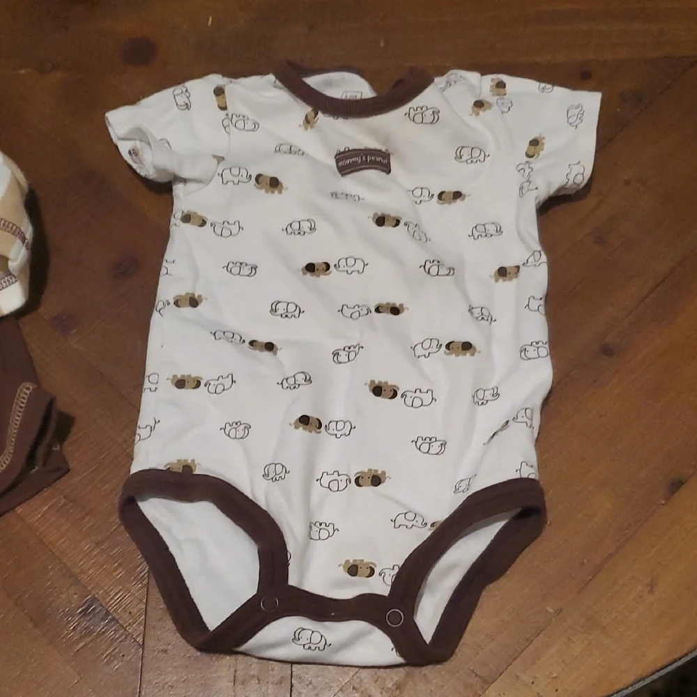 Carter's Cozy Brown and Cream Set for Everyday Comfort